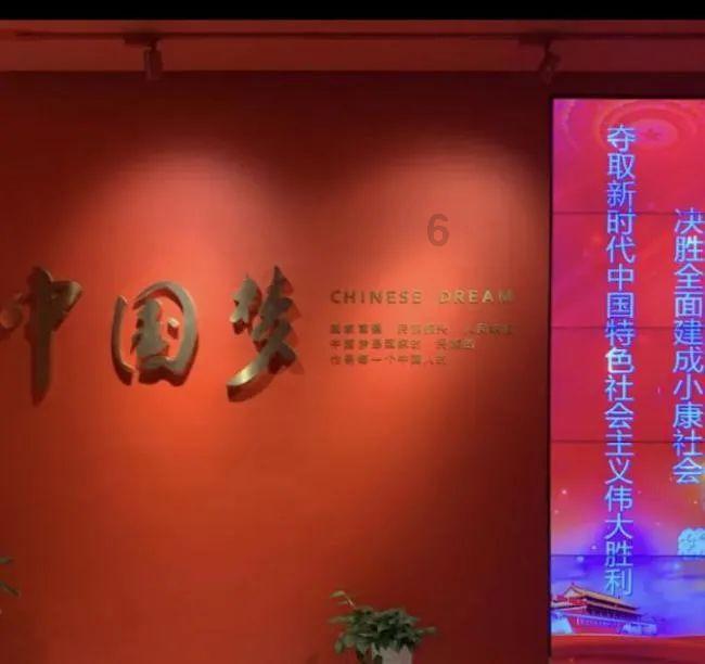 汽车华容道
